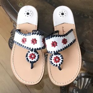 jack Rogers white slide size 4 child (5 adult)